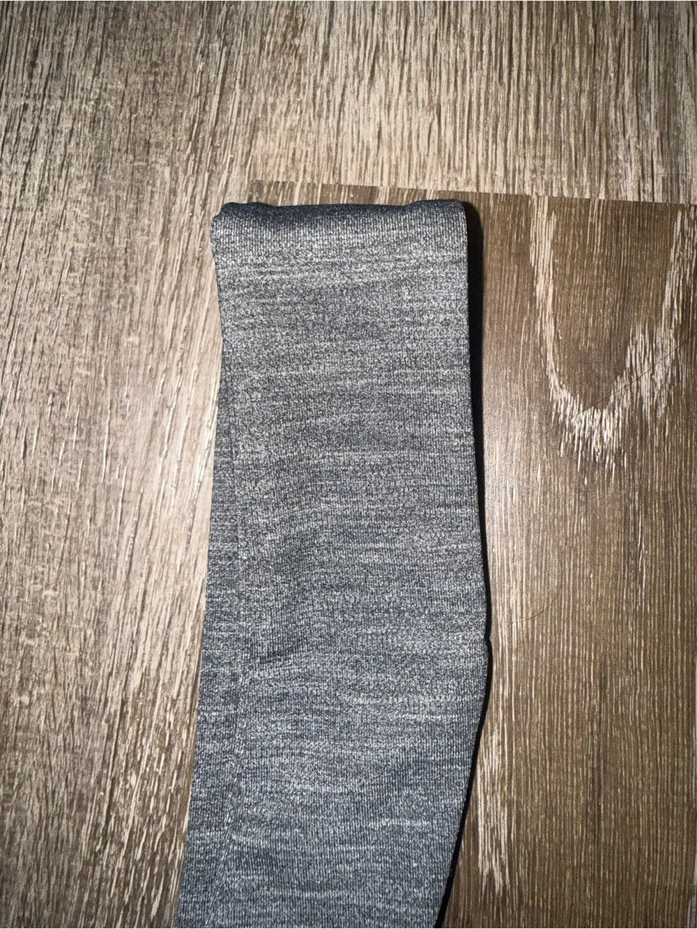 New lululemon athletica Fly Away Tamer Headband - Charcoal Gray